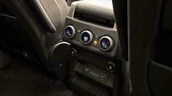 2019 (19) LAND ROVER DISCOVERY 3.0 SDV6 HSE Luxury 5dr Auto 4799162