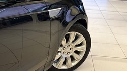 2019 (19) LAND ROVER DISCOVERY 3.0 SDV6 HSE Luxury 5dr Auto 4799193