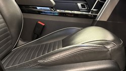 2019 (19) LAND ROVER DISCOVERY 3.0 SDV6 HSE Luxury 5dr Auto 4799169