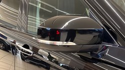 2019 (19) LAND ROVER DISCOVERY 3.0 SDV6 HSE Luxury 5dr Auto 4799194