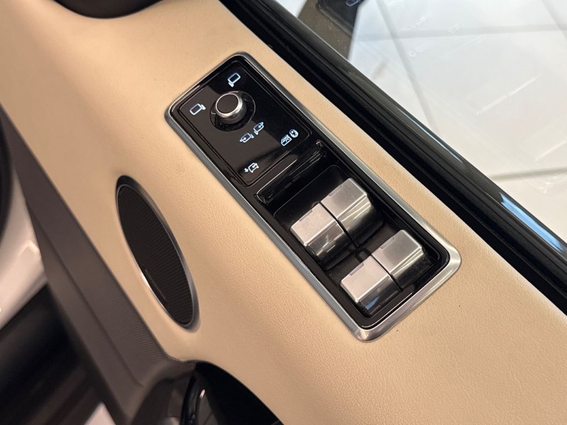 2022 (22) LAND ROVER RANGE ROVER SPORT 2.0 P400e HSE Silver 5dr Auto 4818678