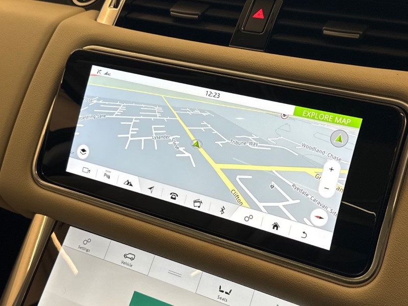 2022 (22) LAND ROVER RANGE ROVER SPORT 2.0 P400e HSE Silver 5dr Auto 4818686