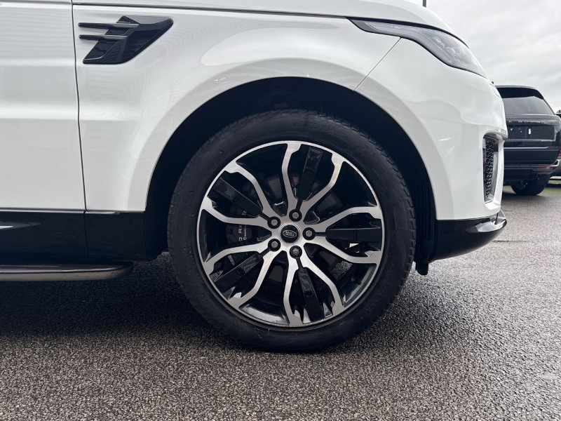 2022 (22) LAND ROVER RANGE ROVER SPORT 2.0 P400e HSE Silver 5dr Auto 4818663