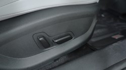 BYD SEAL 6 1.5 DM-i Boost 5dr e-CVT 4843489