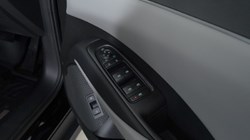 BYD SEAL 6 1.5 DM-i Boost 5dr e-CVT 4843458