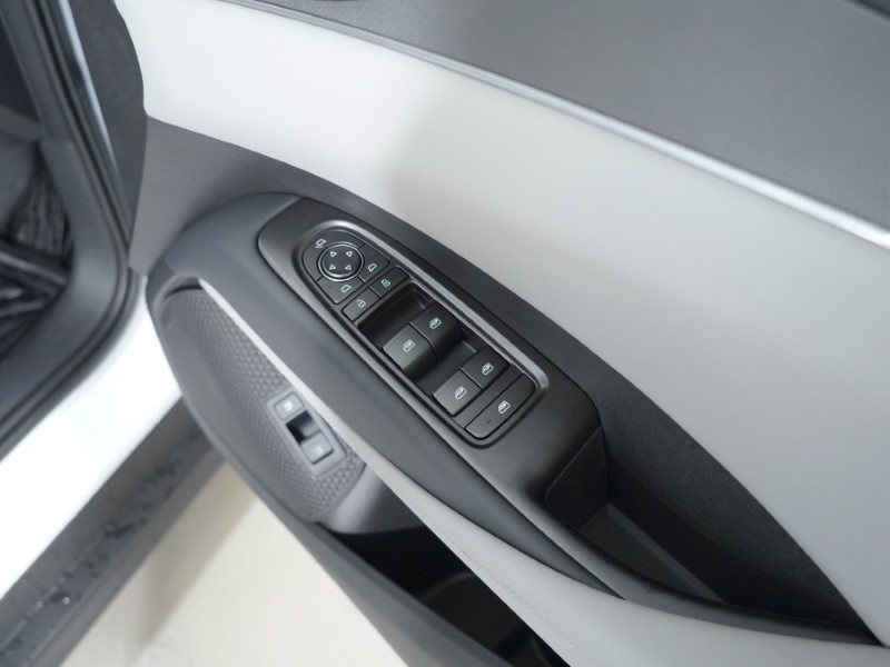  BYD SEAL 6 1.5 DM-i Boost 4dr e-CVT 4843505