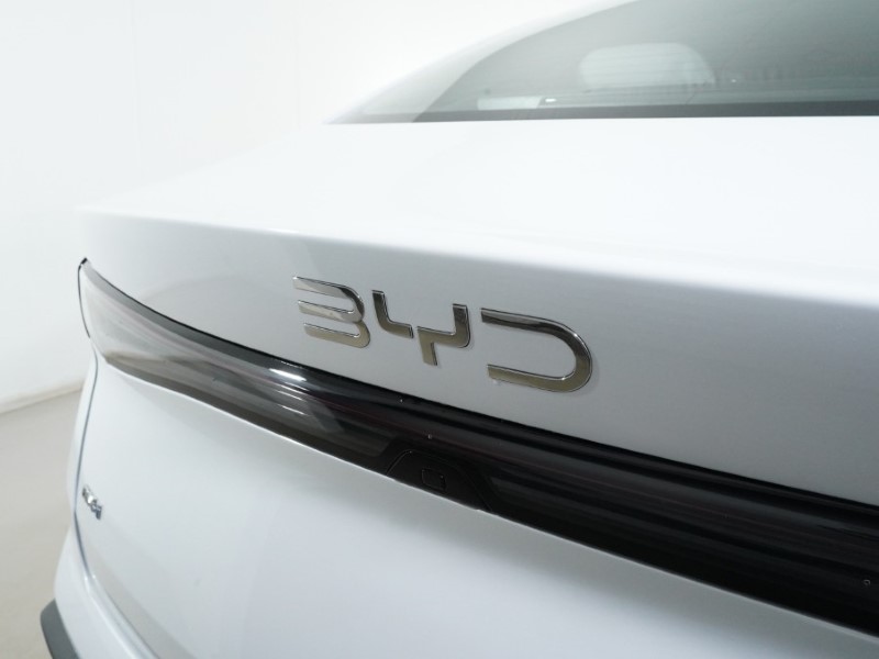  BYD SEAL 6 1.5 DM-i Boost 4dr e-CVT 4843500