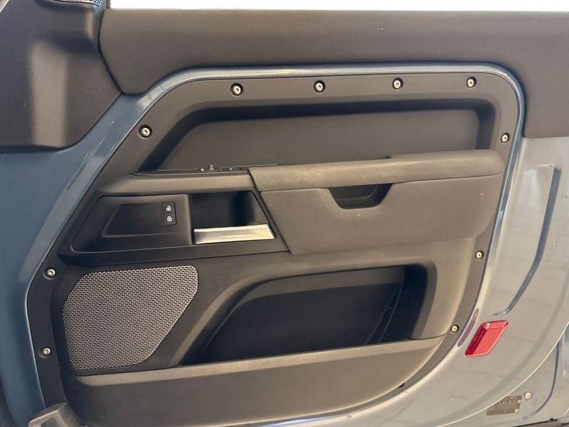 2022 (72) LAND ROVER COMMERCIAL DEFENDER 3.0 D250 Hard Top Auto 4878720