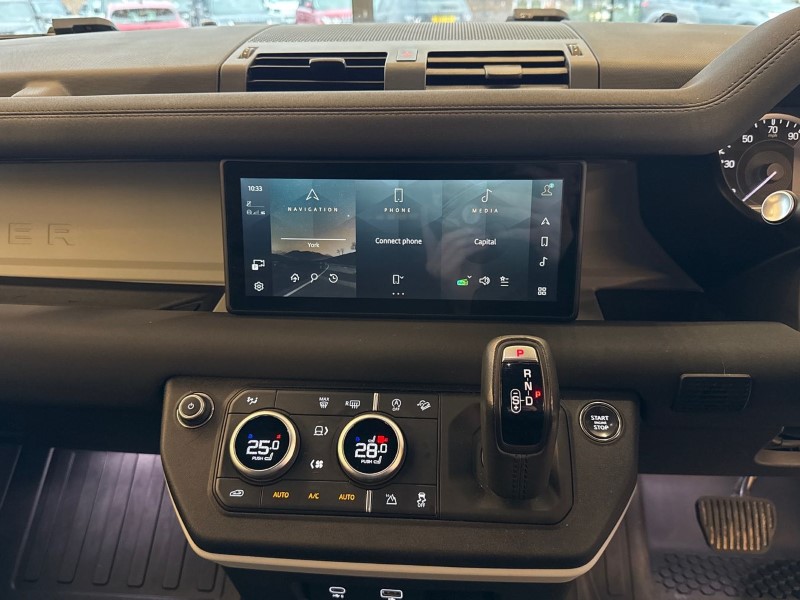 2022 (72) LAND ROVER COMMERCIAL DEFENDER 3.0 D250 Hard Top Auto 4878713