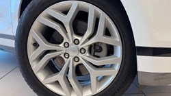 2023 (23) LAND ROVER RANGE ROVER EVOQUE 2.0 D200 R-Dynamic SE 5dr Auto 4956626