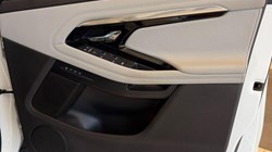 2023 (23) LAND ROVER RANGE ROVER EVOQUE 2.0 D200 R-Dynamic SE 5dr Auto 4888452