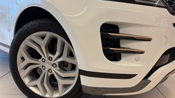 2023 (23) LAND ROVER RANGE ROVER EVOQUE 2.0 D200 R-Dynamic SE 5dr Auto 4956624