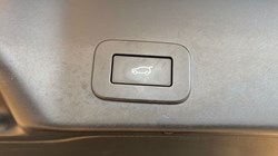 2023 (23) LAND ROVER RANGE ROVER EVOQUE 2.0 D200 R-Dynamic SE 5dr Auto 4888472