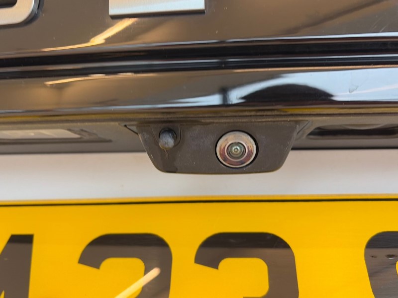 2023 (23) LAND ROVER RANGE ROVER EVOQUE 2.0 D200 R-Dynamic SE 5dr Auto 4956623