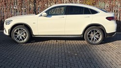 2021 (21) MERCEDES-BENZ GLC COUPE GLC 300e 4Matic AMG Line Prem Plus 5dr 9G-Tronic 4832179