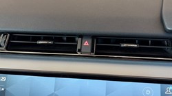 2024 (73) LAND ROVER RANGE ROVER VELAR 2.0 D200 MHEV Dynamic HSE 5dr Auto 4838160