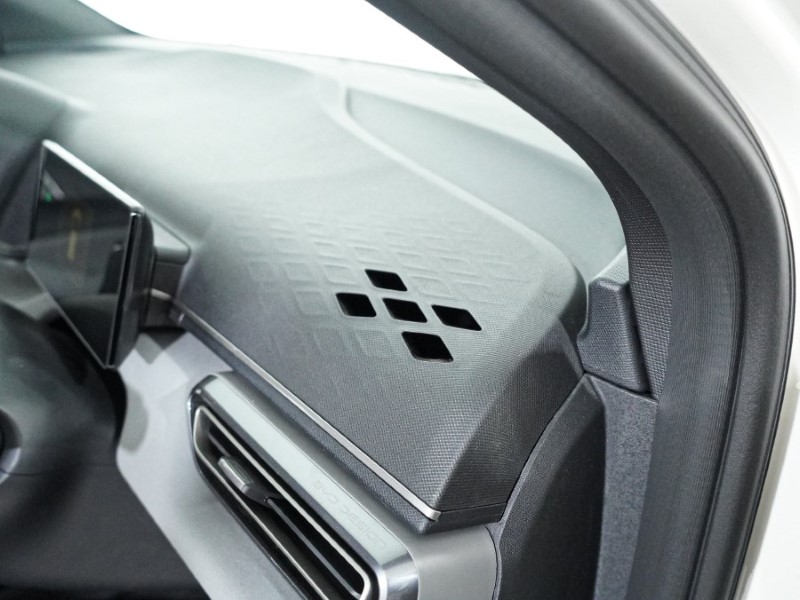  BYD DOLPHIN SURF 65kW Boost 43kWh 5dr Auto 5020459