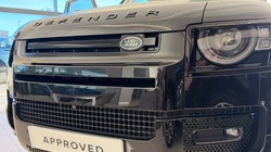 2024 (24) LAND ROVER DEFENDER 3.0 D250 X-Dynamic HSE 90 3dr Auto 4830669