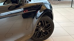 2019 (19) LAND ROVER RANGE ROVER EVOQUE 2.0 D180 R-Dynamic SE 5dr Auto 4818610