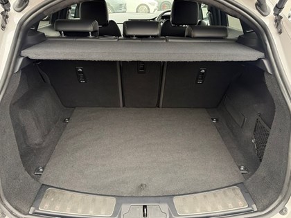 2021 (21) JAGUAR E-PACE 2.0 P200 R-Dynamic SE 5dr Auto