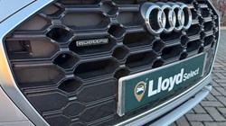 2024 (74) AUDI Q5 40 TDI Quattro S Line 5dr S Tronic 4833149