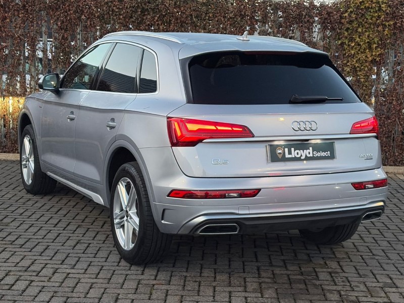 2024 (74) AUDI Q5 40 TDI Quattro S Line 5dr S Tronic 4833161