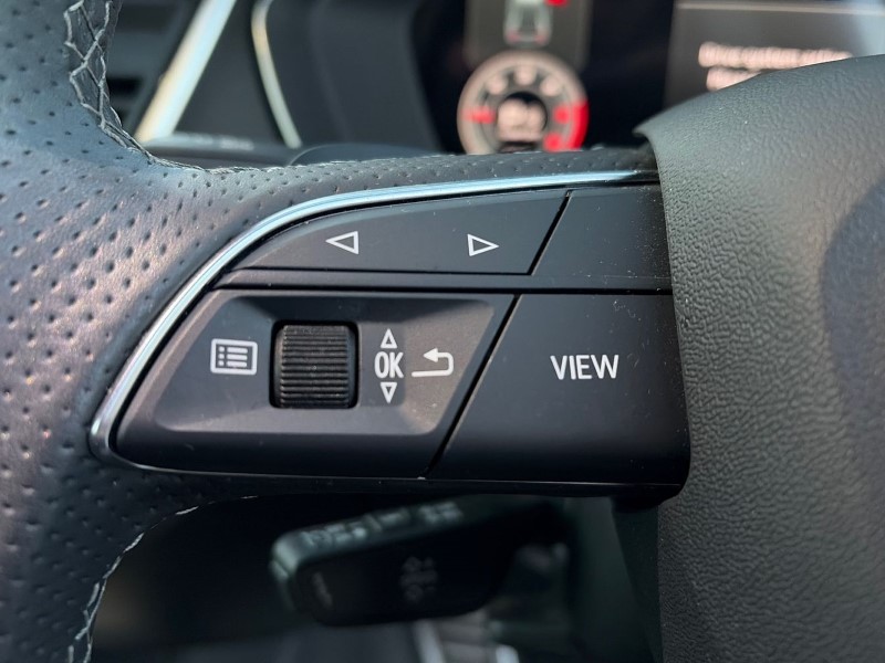 2024 (74) AUDI Q5 40 TDI Quattro S Line 5dr S Tronic 4833131