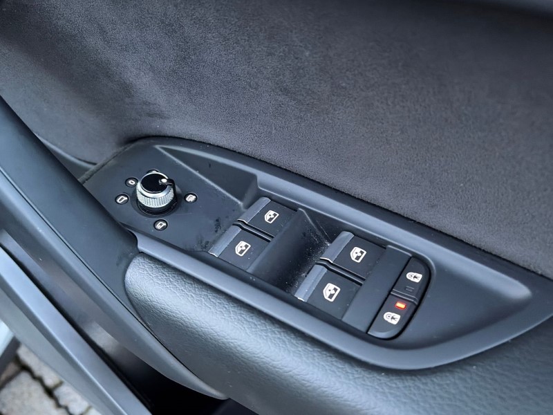 2024 (74) AUDI Q5 40 TDI Quattro S Line 5dr S Tronic 4833126