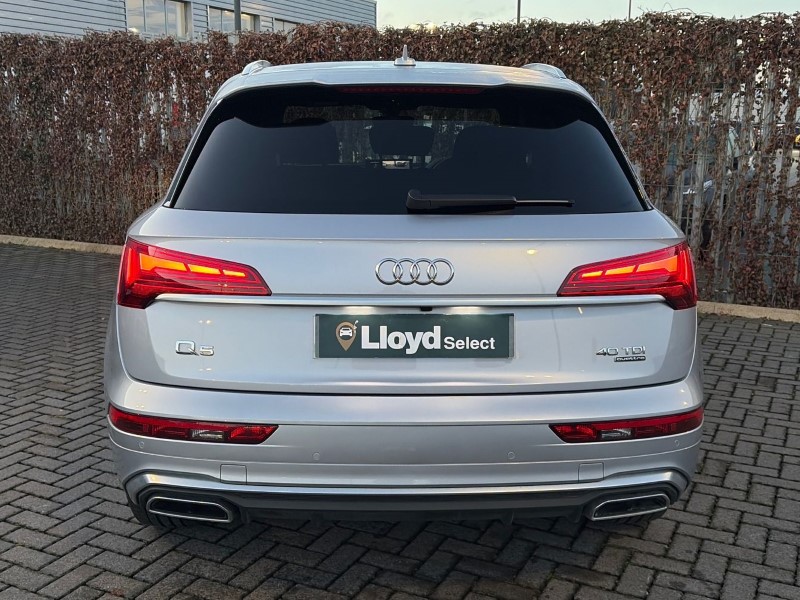 2024 (74) AUDI Q5 40 TDI Quattro S Line 5dr S Tronic 4833162