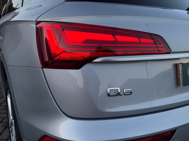 2024 (74) AUDI Q5 40 TDI Quattro S Line 5dr S Tronic 4833121