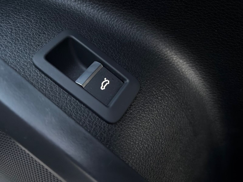 2024 (74) AUDI Q5 40 TDI Quattro S Line 5dr S Tronic 4833160