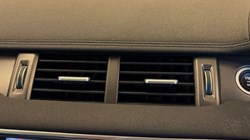 2018 (68) LAND ROVER RANGE ROVER EVOQUE 2.0 TD4 HSE Dynamic 5dr Auto 4839383