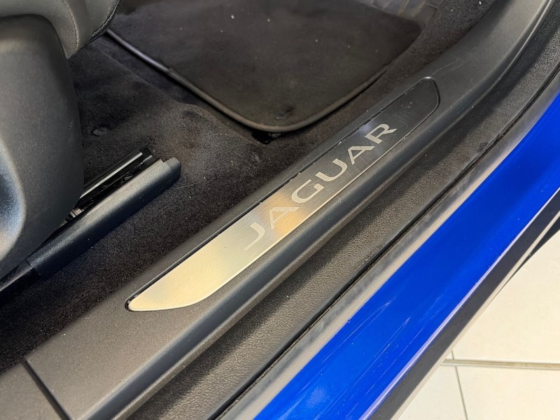 2022 (72) JAGUAR I-PACE 294kW EV400 HSE Black 90kWh 5dr Auto 11kW Charger 4859925