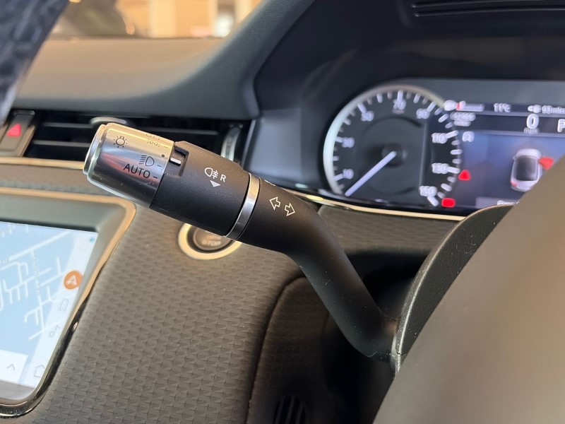 2022 (22) LAND ROVER RANGE ROVER EVOQUE 2.0 D200 R-Dynamic S 5dr Auto 4850909