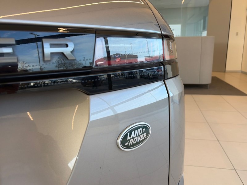 2022 (22) LAND ROVER RANGE ROVER EVOQUE 2.0 D200 R-Dynamic S 5dr Auto 4850937