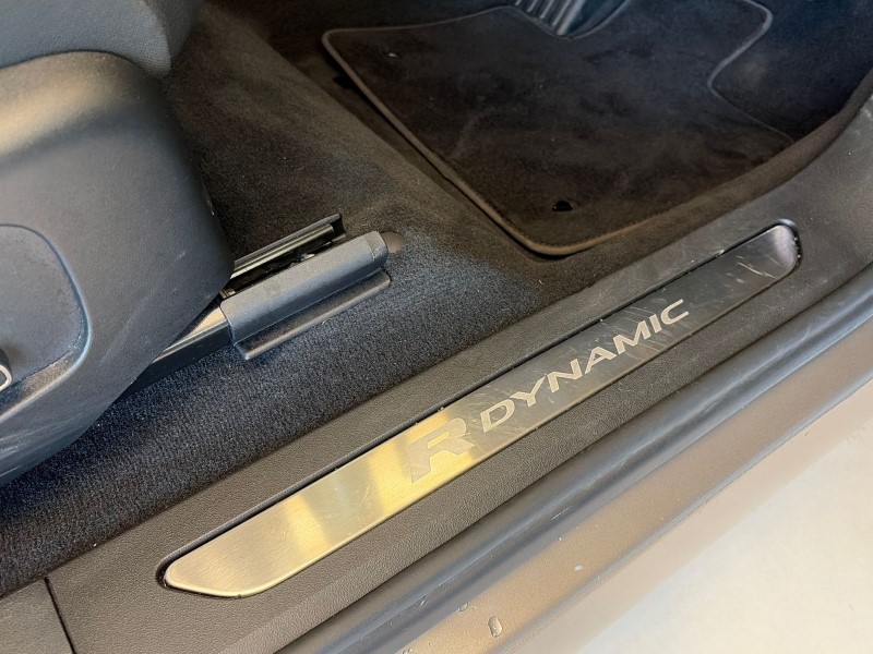 2022 (22) LAND ROVER RANGE ROVER EVOQUE 2.0 D200 R-Dynamic S 5dr Auto 4850929