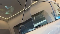 2022 (72) LAND ROVER RANGE ROVER EVOQUE 1.5 P300e R-Dynamic SE 5dr Auto 4922099