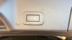 2022 (72) LAND ROVER RANGE ROVER EVOQUE 1.5 P300e R-Dynamic SE 5dr Auto 4922088