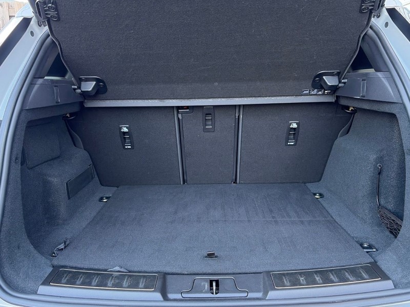 2022 (72) LAND ROVER RANGE ROVER EVOQUE 1.5 P300e R-Dynamic SE 5dr Auto 4922057