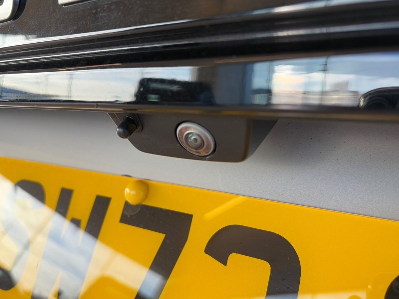 2022 (72) LAND ROVER RANGE ROVER EVOQUE 1.5 P300e R-Dynamic SE 5dr Auto 4922089