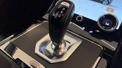 2022 (72) LAND ROVER RANGE ROVER EVOQUE 1.5 P300e R-Dynamic SE 5dr Auto 4922060