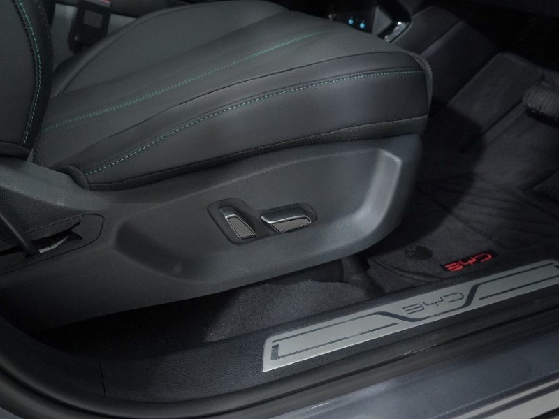  BYD SEAL U 1.5 DM-i Boost 5dr Auto 5023828