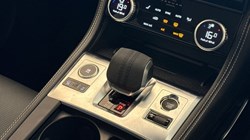 2024 (24) JAGUAR F-PACE 2.0 D200 R-Dynamic HSE Black 90th Anniv 5dr Auto 4880051