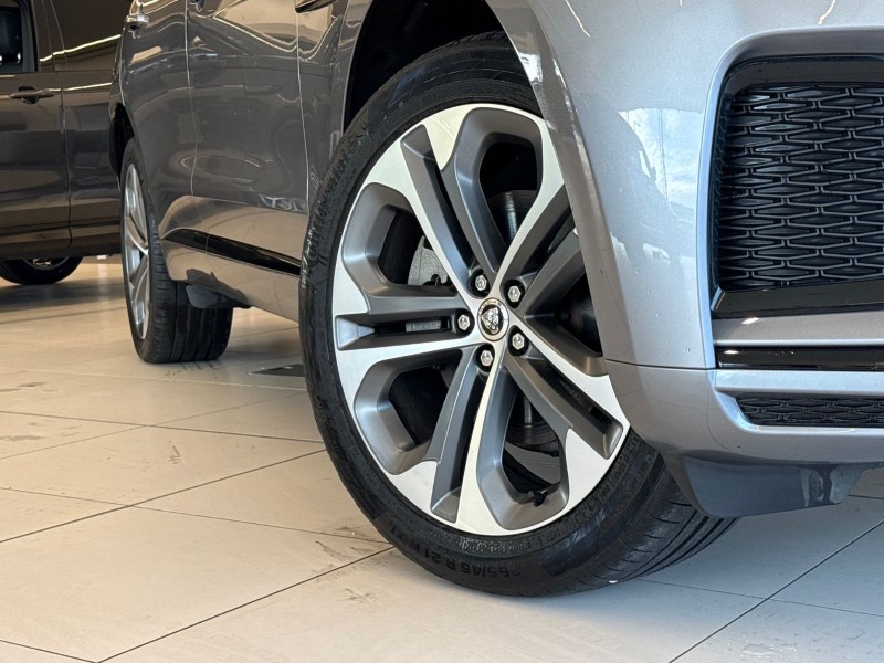 2024 (24) JAGUAR F-PACE 2.0 D200 R-Dynamic HSE Black 90th Anniv 5dr Auto 4880081