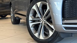 2024 (24) JAGUAR F-PACE 2.0 D200 R-Dynamic HSE Black 90th Anniv 5dr Auto 4880081