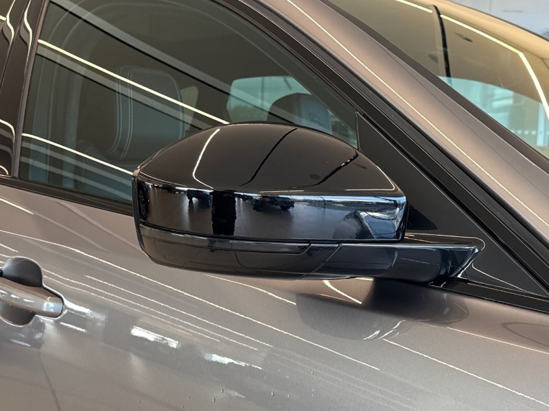 2024 (24) JAGUAR F-PACE 2.0 D200 R-Dynamic HSE Black 90th Anniv 5dr Auto 4880087