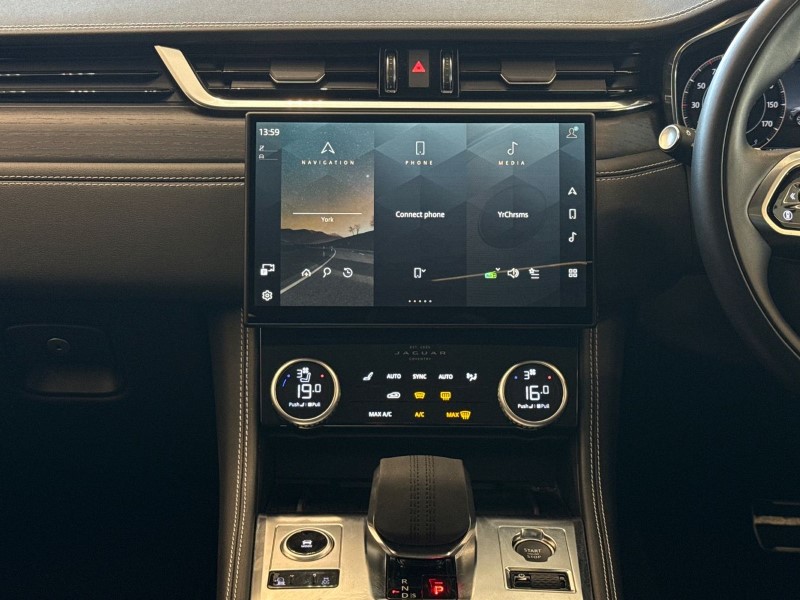 2024 (24) JAGUAR F-PACE 2.0 D200 R-Dynamic HSE Black 90th Anniv 5dr Auto 4880052