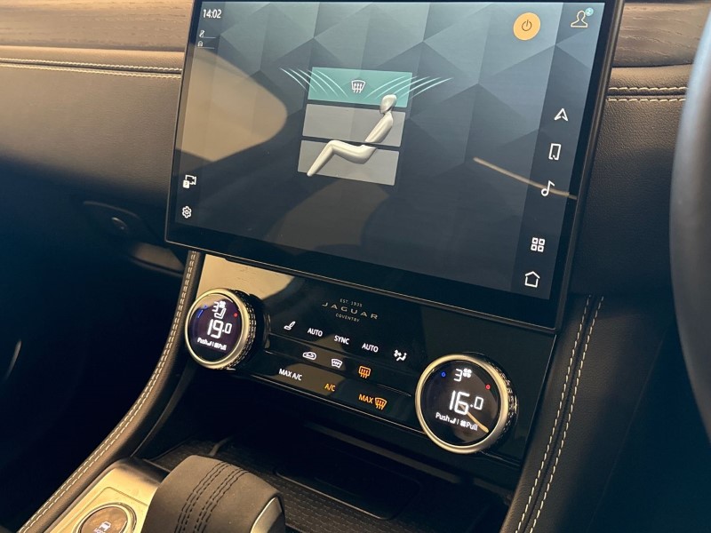 2024 (24) JAGUAR F-PACE 2.0 D200 R-Dynamic HSE Black 90th Anniv 5dr Auto 4880070