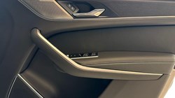 2024 (24) JAGUAR F-PACE 2.0 D200 R-Dynamic HSE Black 90th Anniv 5dr Auto 4880060