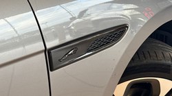 2024 (24) JAGUAR F-PACE 2.0 D200 R-Dynamic HSE Black 90th Anniv 5dr Auto 4880058